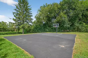 252 Round Hill Rd, Florida, NY 10921 - Photo 17