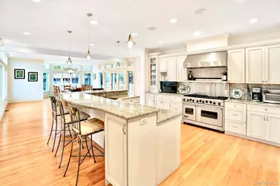 605 Dune Road, Westhampton, NY 11977 - Photo 9