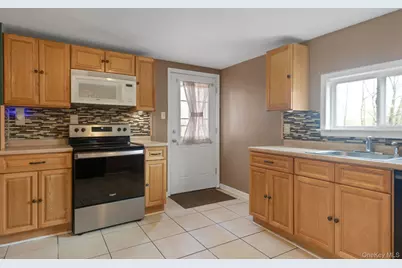 37 Pressler Road, Newburgh, NY 12589 - Photo 11