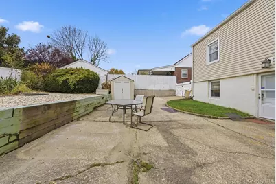 11 Woodbine Street, Yonkers, NY 10704 - Photo 31