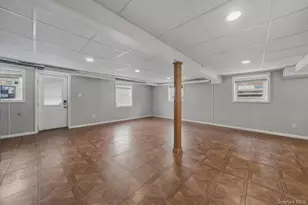 11 Woodbine St, Yonkers, NY 10704 - Photo 25