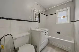 11 Woodbine St, Yonkers, NY 10704 - Photo 13