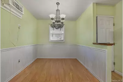 11 Woodbine Street, Yonkers, NY 10704 - Photo 9