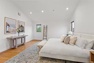 709 Demott Ct, Westbury, NY 11590 - Photo 17