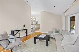 709 Demott Ct, Westbury, NY 11590 - Photo 15