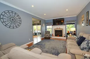 11 Macintosh, Selden, NY 11784 - Photo 5