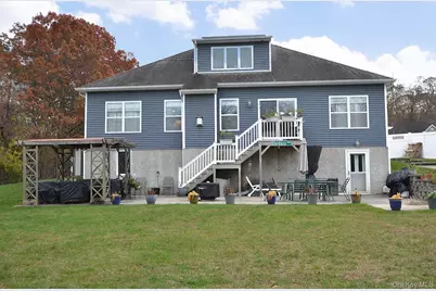 11 Macintosh, Selden, NY 11784 - Photo 21