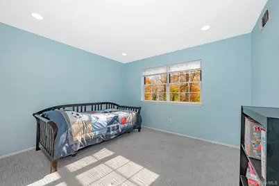 19 Saddlebrook Court, Middle Island, NY 11953 - Photo 11