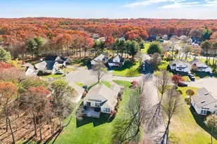 19 Saddlebrook Ct, Middle Island, NY 11953 - Photo 31