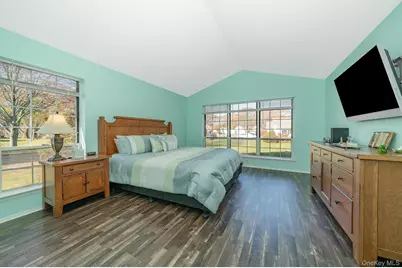 19 Saddlebrook Court, Middle Island, NY 11953 - Photo 21