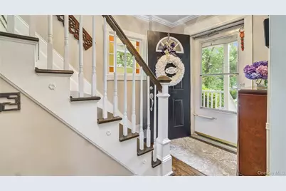 16 Clement Street, Glen Cove, NY 11542 - Photo 11