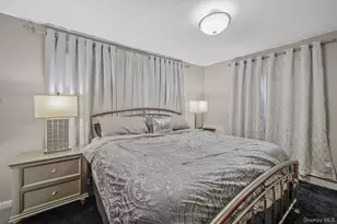 13 Poplar St, Central Islip, NY 11722 - Photo 21