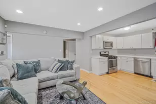 13 Poplar St, Central Islip, NY 11722 - Photo 11