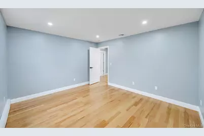 14 Adamson Street, Selden, NY 11784 - Photo 43