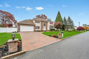 14 Adamson St, Selden, NY 11784 - Photo 3