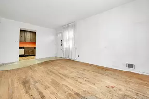 214-14 23rd Ave, Bayside, NY 11360 - Photo 5