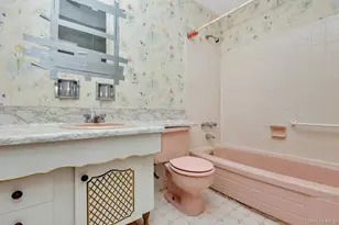 214-14 23rd Ave, Bayside, NY 11360 - Photo 21