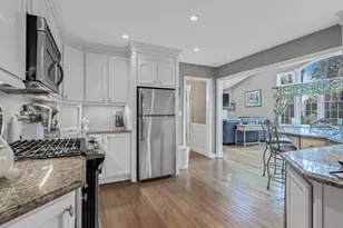 32 Forbes Blvd, Eastchester, NY 10709 - Photo 15