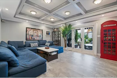 1650 Bridge Street, Merrick, NY 11566 - Photo 17