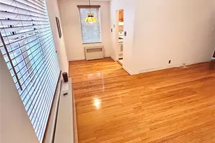 35-42 205th St, Bayside, NY 11361 - Photo 9