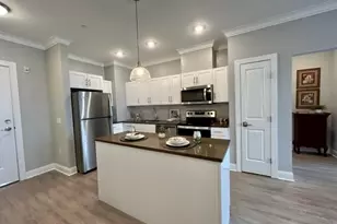 75 E Hoffman Ave, Lindenhurst, NY 11757 - Photo 7