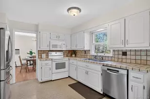 1793 Blossom Ct, Yorktown Heights, NY 10598 - Photo 11