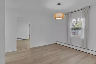 4 Hillsdale Ln, Coram, NY 11727 - Photo 7