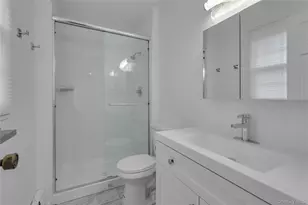 4 Hillsdale Ln, Coram, NY 11727 - Photo 13