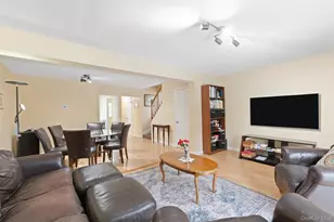 18 Heritage Dr, New City, NY 10956 - Photo 5