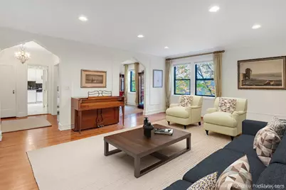 4810 Boston Post Road #2D, Pelham, NY 10803 - Photo 3