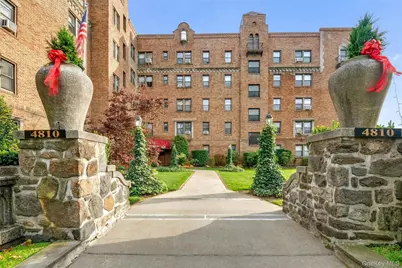 4810 Boston Post Road #2D, Pelham, NY 10803 - Photo 1