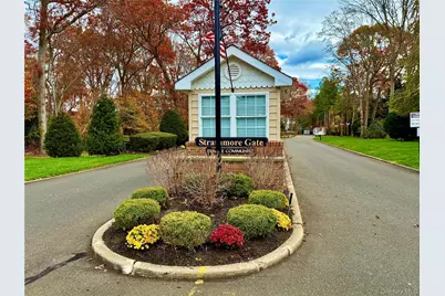 82 Strathmore Gate Drive, Stony Brook, NY 11790 - Photo 3