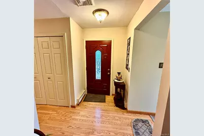 82 Strathmore Gate Drive, Stony Brook, NY 11790 - Photo 7