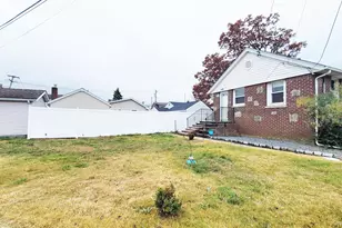 469 River St, Oceanside, NY 11572 - Photo 15