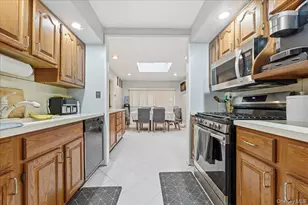 120 Bruce Terrace, Carle Place, NY 11501 - Photo 9