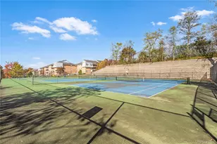 17 Gregory Ln, New York, NY 10314 - Photo 7