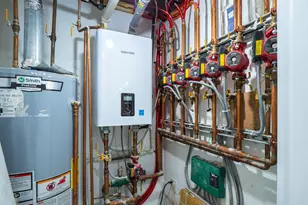 65-01 110th St, Forest Hills, NY 11375 - Photo 23