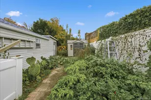 32 Franklin Ave, Lynbrook, NY 11563 - Photo 23