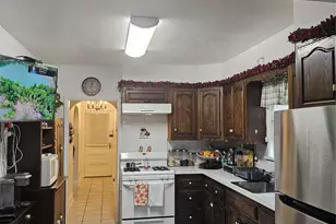 232 Doughty Blvd, Inwood, NY 11096 - Photo 5