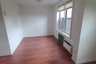 42 Pine St, Yonkers, NY 10701 - Photo 21