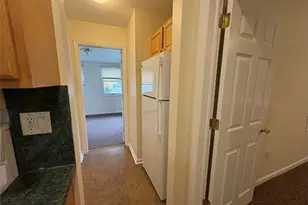 3 Brookwood St, Glen Head, NY 11545 - Photo 7