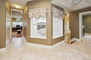 51 Windwatch Dr Dr, Hauppauge, NY 11788 - Photo 7