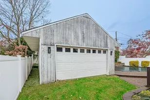 3641 Sarah Dr, Wantagh, NY 11793 - Photo 27