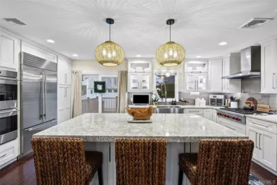 3641 Sarah Drive, Wantagh, NY 11793 - Photo 9