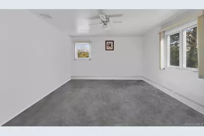 330 Bayville Avenue, Bayville, NY 11709 - Photo 17