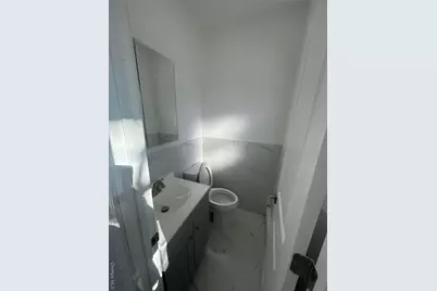 74 Jerusalem Avenue, Massapequa, NY 11758 - Photo 17