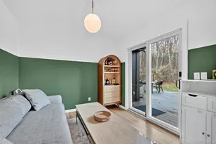 16 Oxford Springs Rd, Chester, NY 10918 - Photo 9