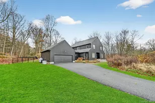 16 Oxford Springs Rd, Chester, NY 10918 - Photo 41