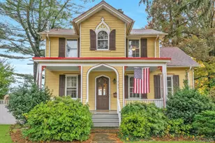733 Stuart Ave, Mamaroneck, NY 10543 - Photo 3