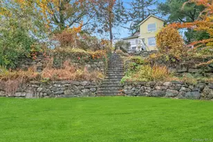 733 Stuart Ave, Mamaroneck, NY 10543 - Photo 23